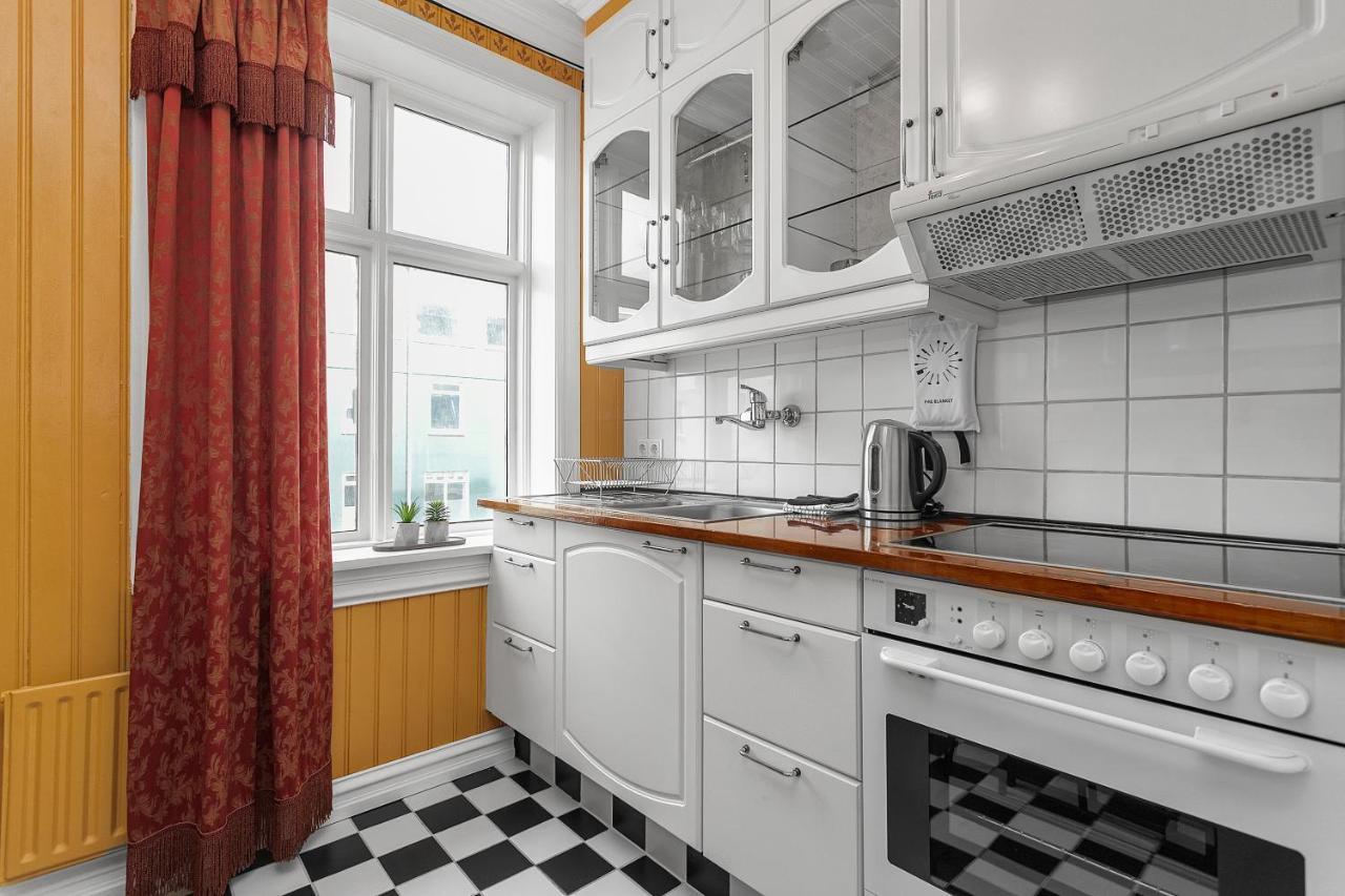 Charming Apartment - Amazing Downtown Location Рейкявик Екстериор снимка